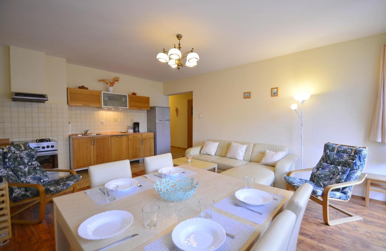 Apartamenty Bryza - Apartament Przylesie 14B Dla 6 Osob, Parking 斯维诺乌伊希切 外观 照片